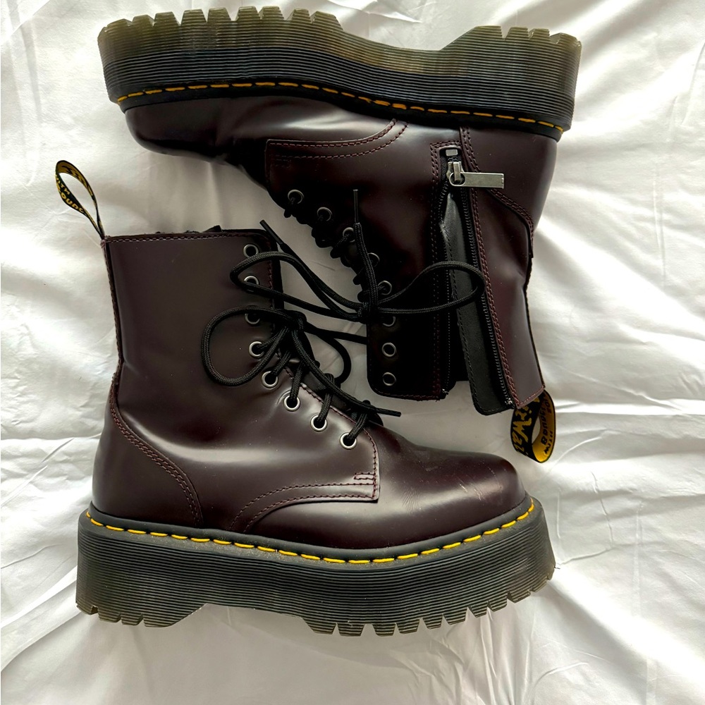 DARK CHERRY PLATFORM DOC MARTENS
